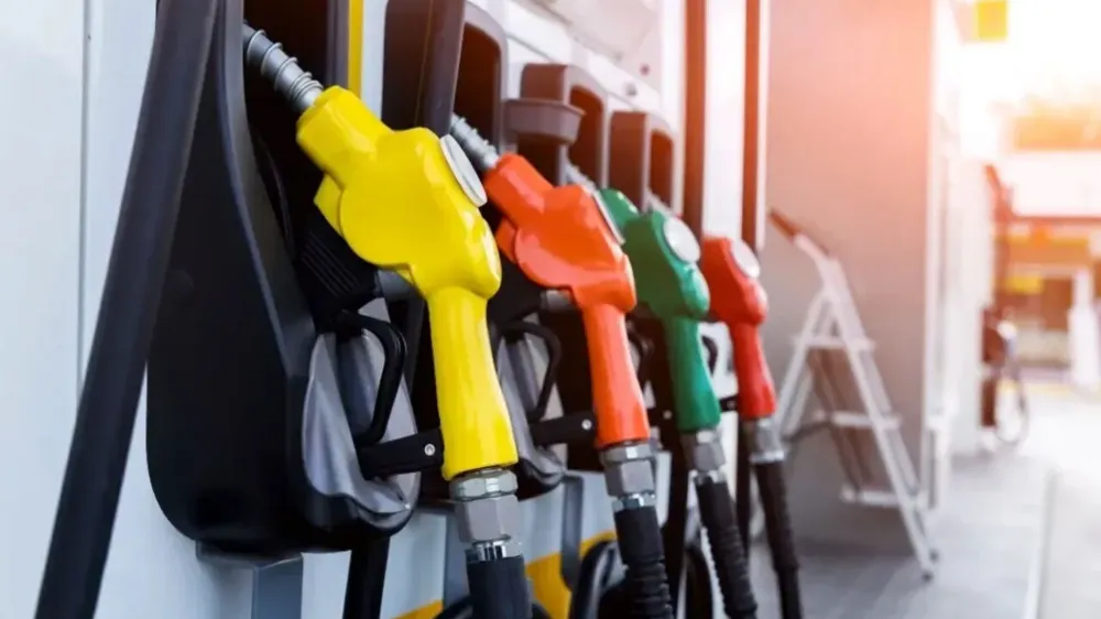 EPDK’DAN AKARYAKIT VE LPG FİYAT DÜZENLEMESİ: TABELALARDA FARKLI FİYAT YASAKLANDI