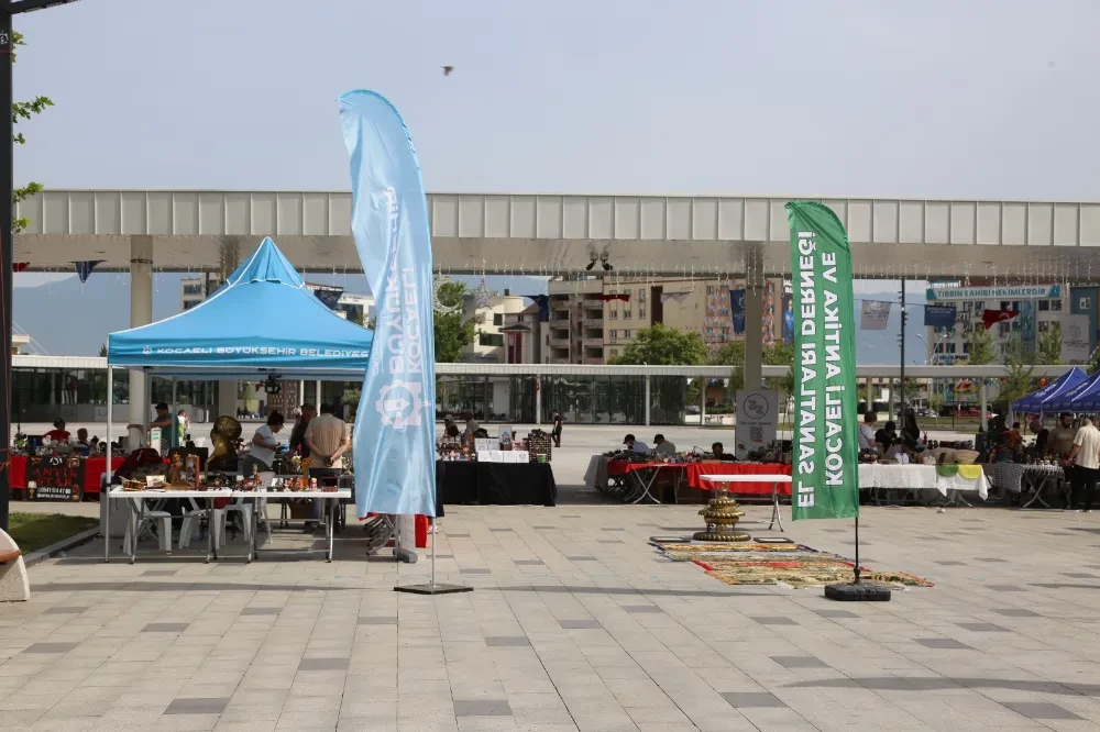 Kocaeli’nde antika ve nostalji rüzgarı esti