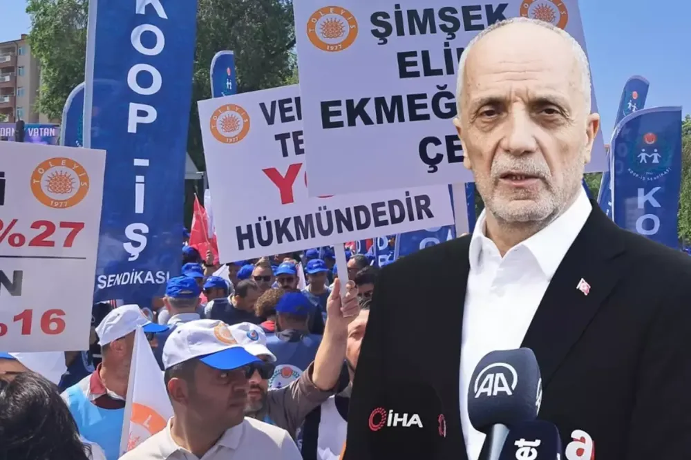 Bakanlığın önüne tabut bırakan Türk-İş