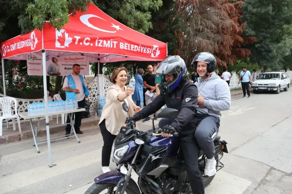 İzmit Belediyesi YKS heyecanına bu yıl da ortak oldu