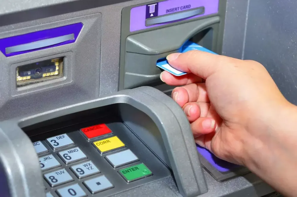 Pazartesinden itibaren yürürlüğe giriyor! ATM kullanan herkes bu uyarıyla karşılaşacak