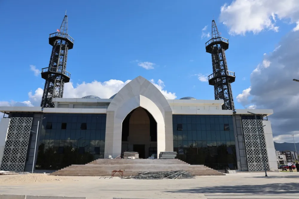 Kartepe’ye Kocaeli’nin En Büyük Camisi